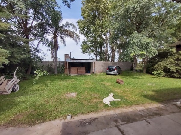 Casa en venta con gran terreno